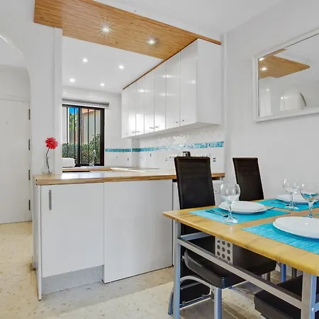 Adelfas By Ivi Real Estate * 托雷莫利诺斯